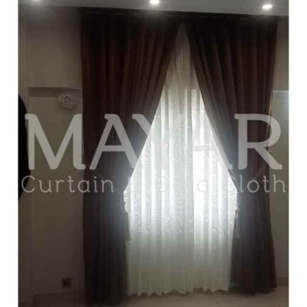 Cealing curtain